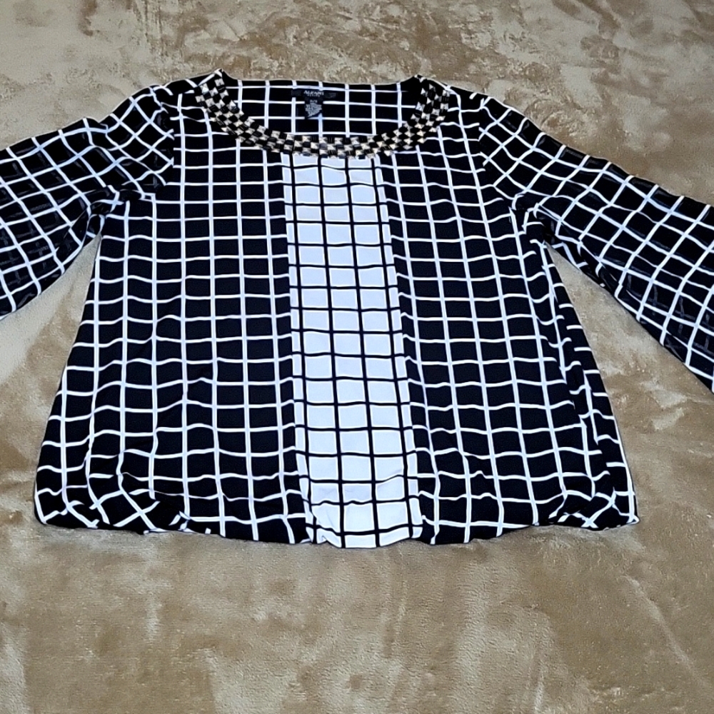 Alfani Geometric Grid Black & White Blouse w/Semi‎ Sheer Sleeves / Size P/S